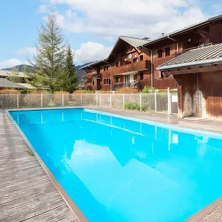 & Alp'evasion - Pools, Sauna, Pool Table Samoëns