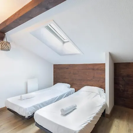 & Alp'evasion - Pools, Sauna, Pool Table *