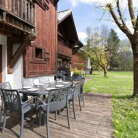& Alp'evasion - Pools, Sauna, Pool Table